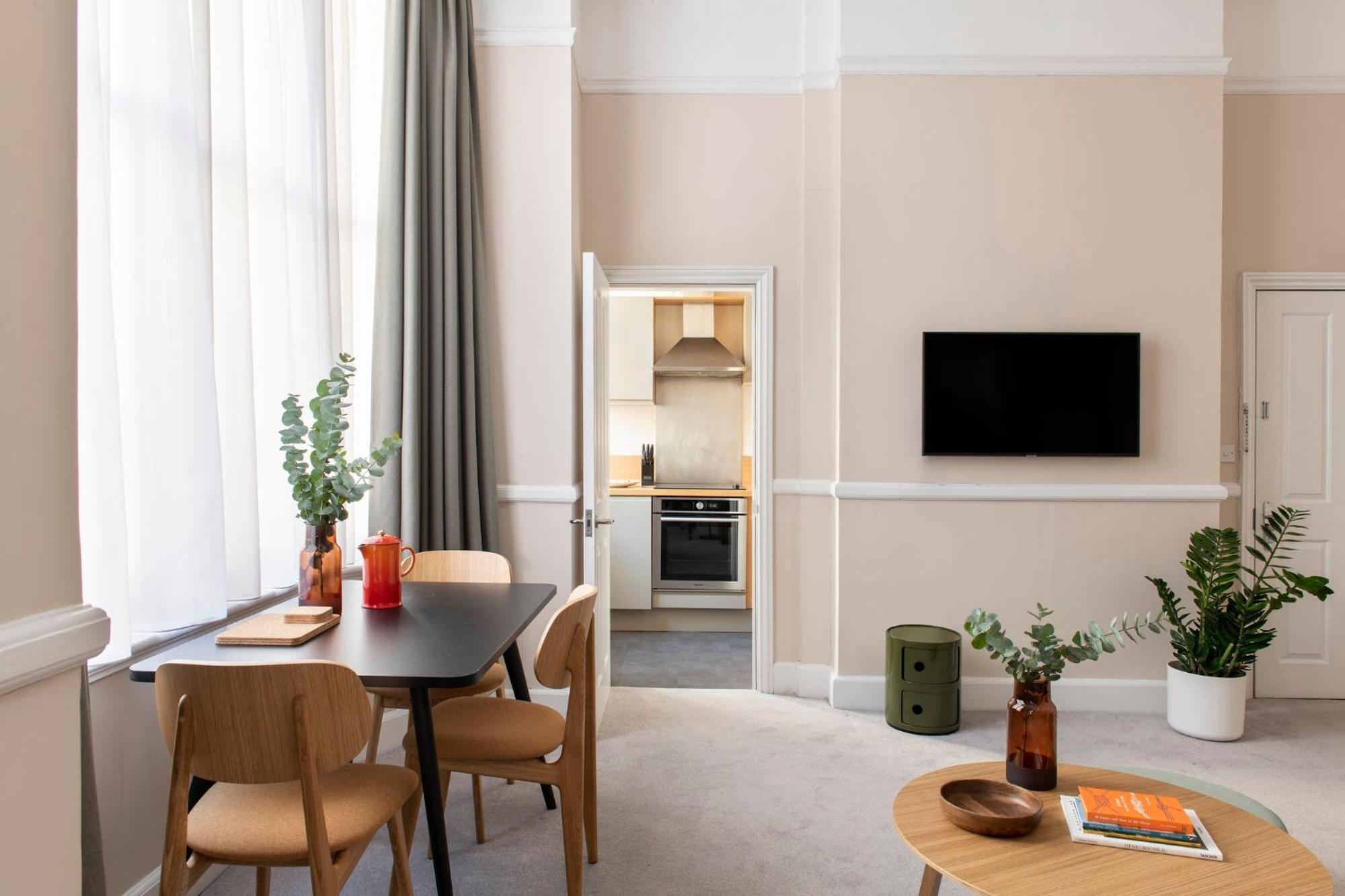 Apartahotel Saco West India House